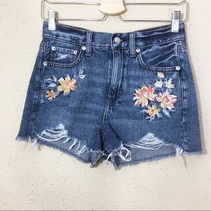 American Eagle Floral Embroidered Mom Shorts 2
